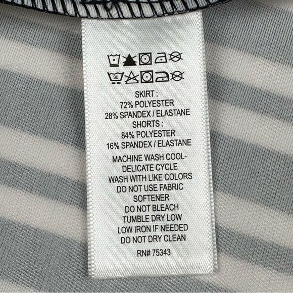 New Tommy Bahama Womens SZ S White Active Top Navy Stripe Skort 2pc Athletic Set - Picture 8 of 12